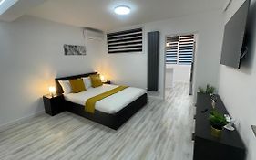 Luxury Studio